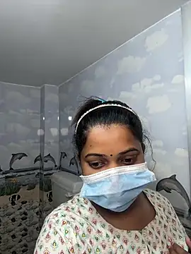 YOURMISTHI from Stripchat