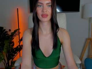 cherrykisss Nudes and Live Cam