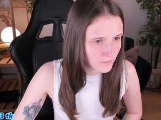 heartann Nudes and Live Cam