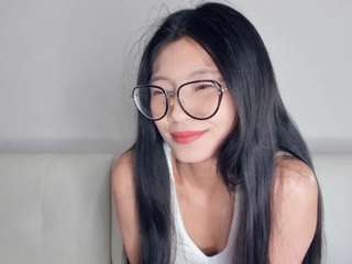 mildredheritage Nudes and Live Cam