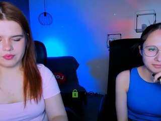 opal-dark Nudes and Live Cam