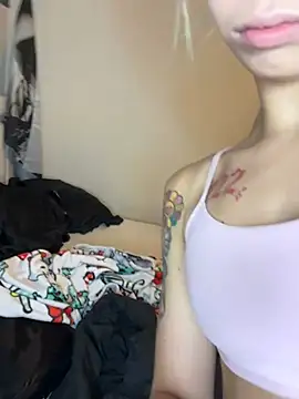 Poisonivyana from Stripchat