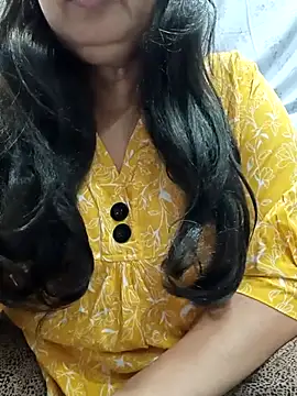 SONIYA THAKUR from Stripchat