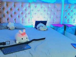 vane-loppe Nudes and Live Cam