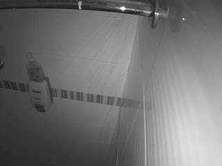 voyeurcam-jb-shower-16 Nudes and Live Cam