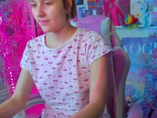 Alice-dallis cam Live Nude & Online