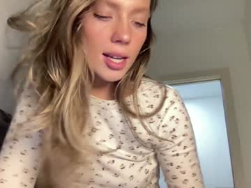 🔥 Sexy Greetings , Jess:) on Chaturbate Live Now!