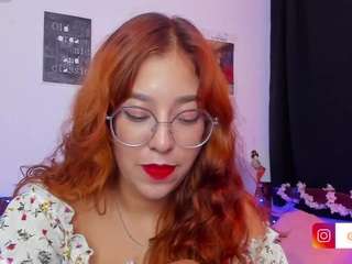 Gigimonramen cam Live Nude & Online