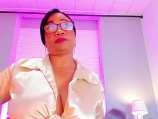 Luzdarysanchez cam Live Nude & Online