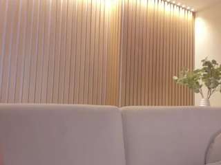Meganwest cam Live Nude & Online