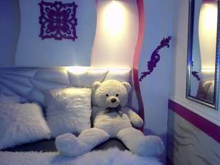 Miaphillips cam Live Nude & Online