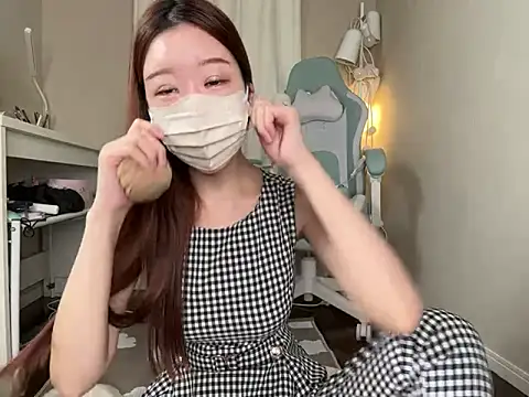 Mina cyan from Stripchat