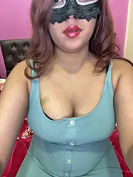 Wetdreams698 from Stripchat