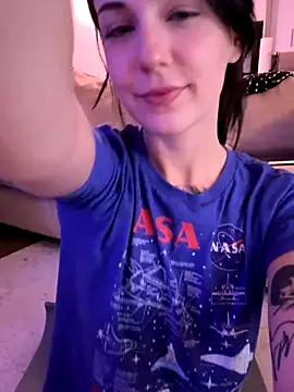 Alwaysapril from Stripchat