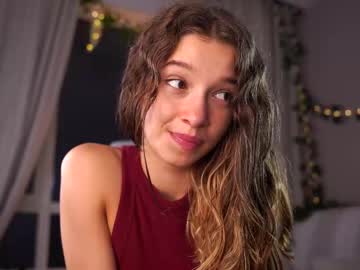 🔥 Sexy Kiki on Chaturbate Live Now!