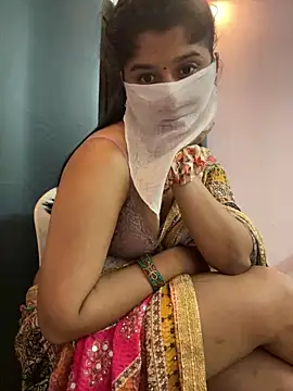 Miss luna35 from Stripchat