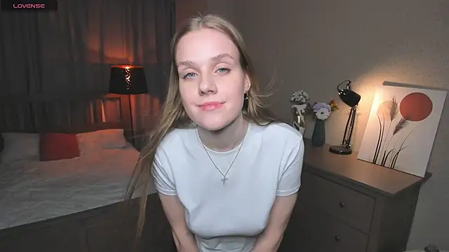 OdellaFrake from Stripchat