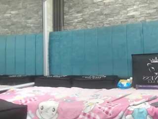 Sexy skinny-brenda on Camsoda Live Now!