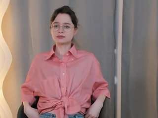 Spicy categoldsworthy on Camsoda Live Now!
