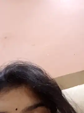 Sunnyleon0000 from Stripchat