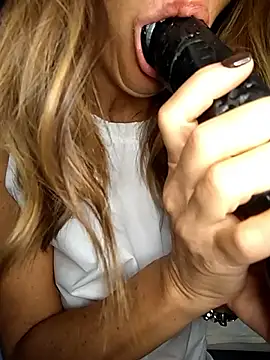Akemi rossi from Stripchat