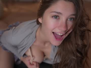 🔥 Hot Mia on Chaturbate Live Now!