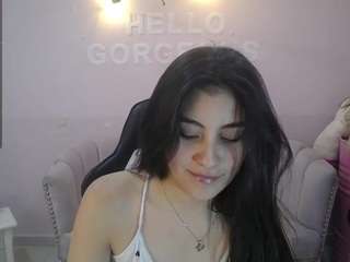 🔥 Sexy carolina-moreno-a on Camsoda Live Now!