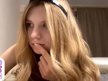 🔥 Sexy С, hloe on Chaturbate Live Now!