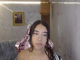 Hot tiffany-smith-s on Camsoda Live Now!
