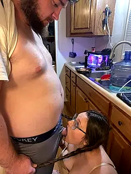 Mommasaurrex from Stripchat
