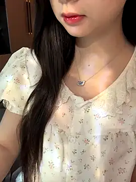 Nana kute20 from Stripchat