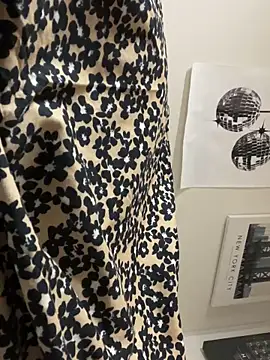 Petitelatinateen from Stripchat