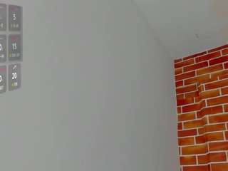 Spicy appolo-jay1 on Camsoda Live Now!
