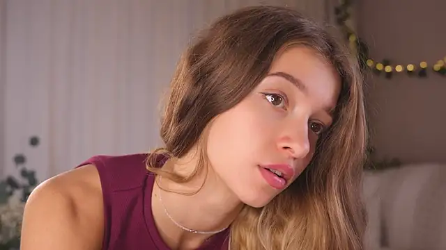 UdelaHathorne from Stripchat
