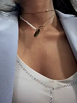 Bella-Office1 from Stripchat