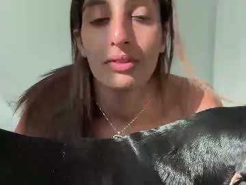 🔥 Hot camiliakxoxo on Chaturbate Live Now!