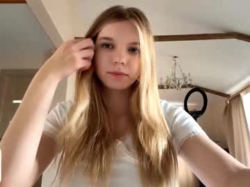 🔥 Sexy С, hloe on Chaturbate Live Now!