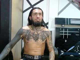 🔥 Spicy daimon-rock on Camsoda Live Now!