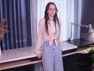 🔥 Spicy meliachampaco on Camsoda Live Now!