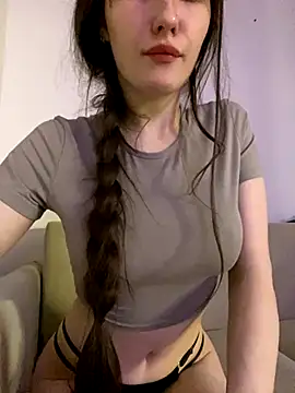 Shriee beverly23 from Stripchat