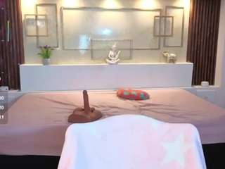 Spicy nitaramancini on Camsoda Live Now!