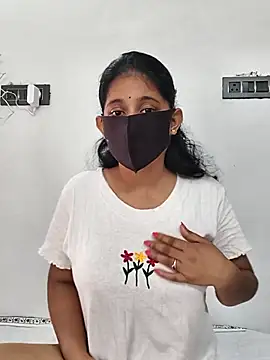 Your-Vedika from Stripchat