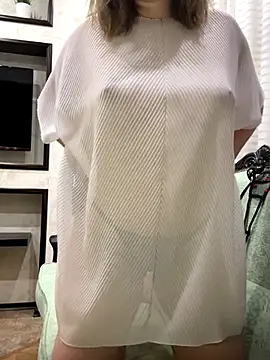 AliseShyness from Stripchat