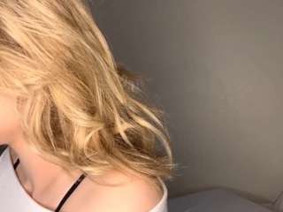 🔥 Hot sunheeanderson on Camsoda Live Now!