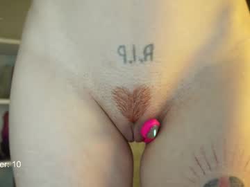 🔥 Hot your Hannah~ look my videos in bio on Chaturbate Live Now!