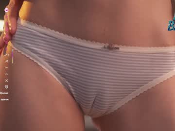 🔥 Spicy 🎥, Lucie on Chaturbate Live Now!