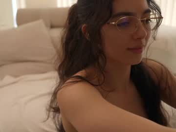 🔥 Spicy Naughty Samm on Chaturbate Live Now!
