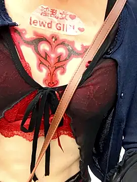 Pink-mai from Stripchat