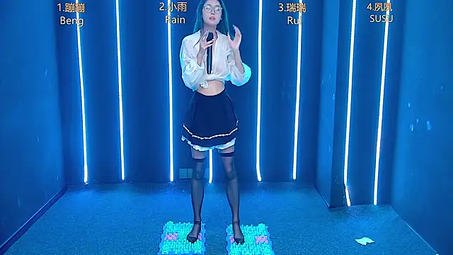 Queen-001 from Stripchat
