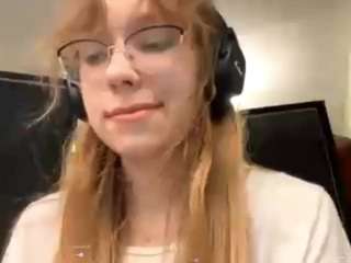 Spicy bellcromuel on Camsoda Live Now!